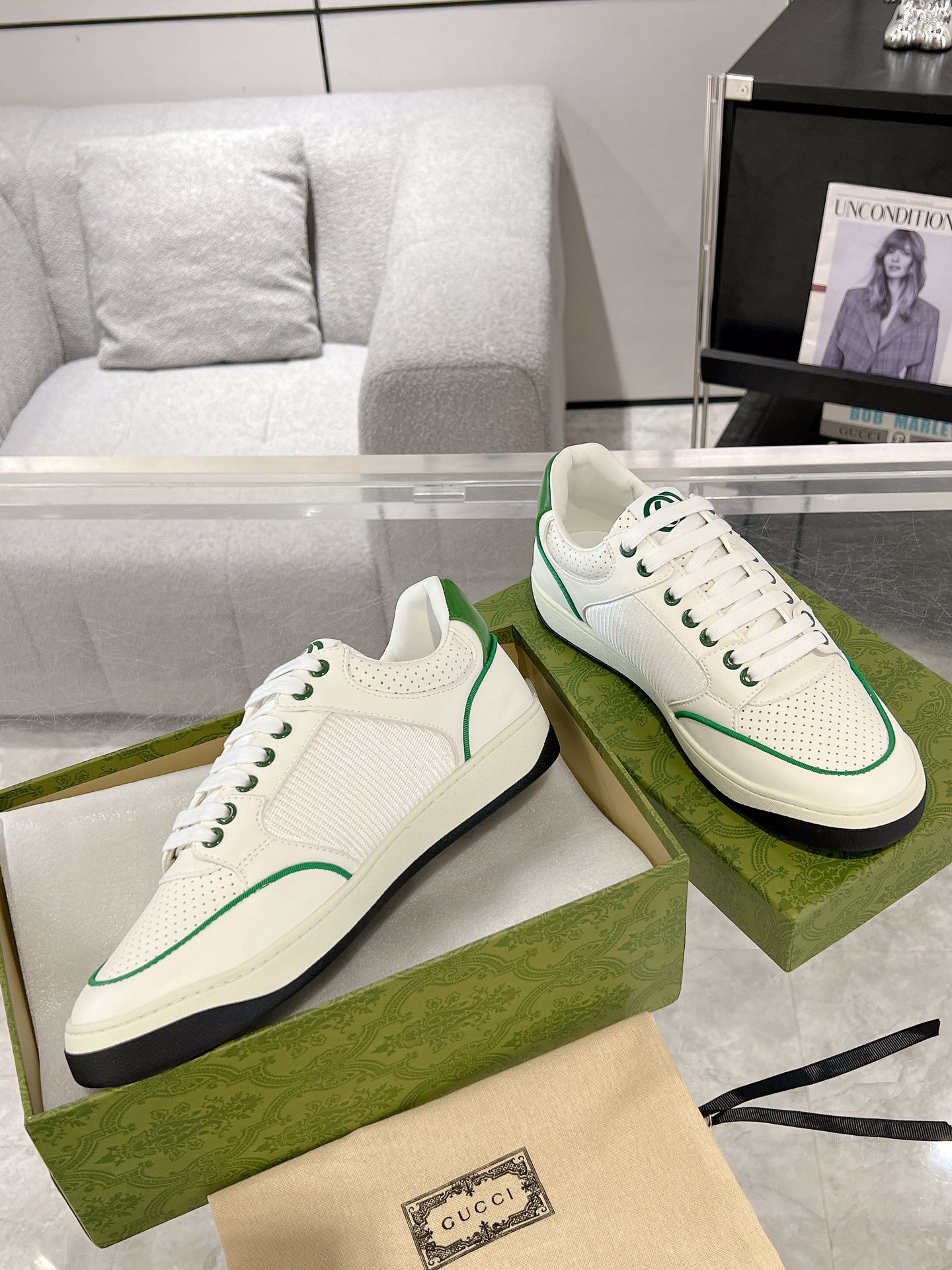 20251021/Gucci_251021-3